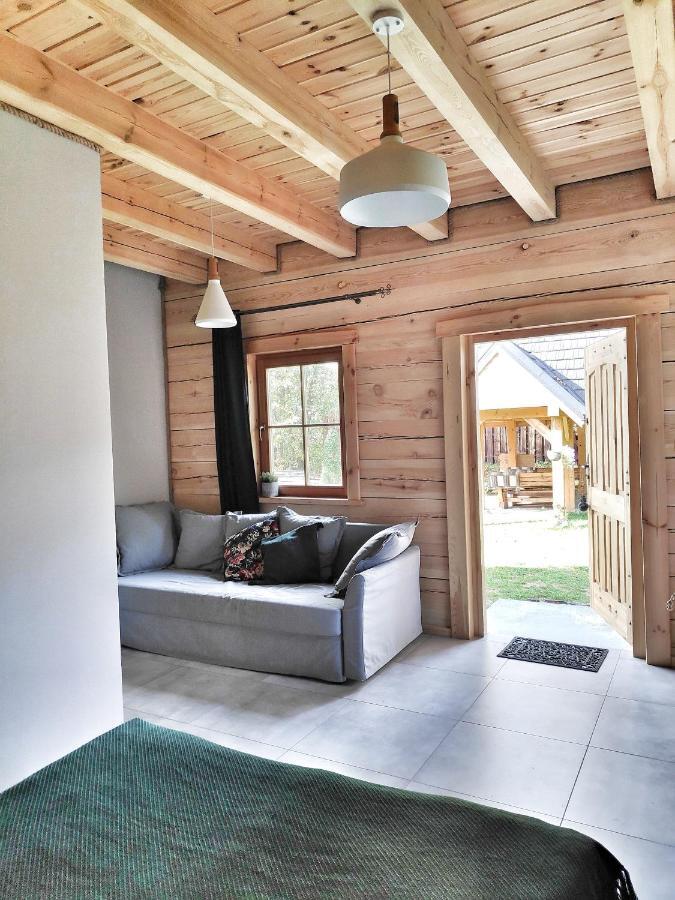 Fajna Chatka Ustrzyki Dolne Exterior foto